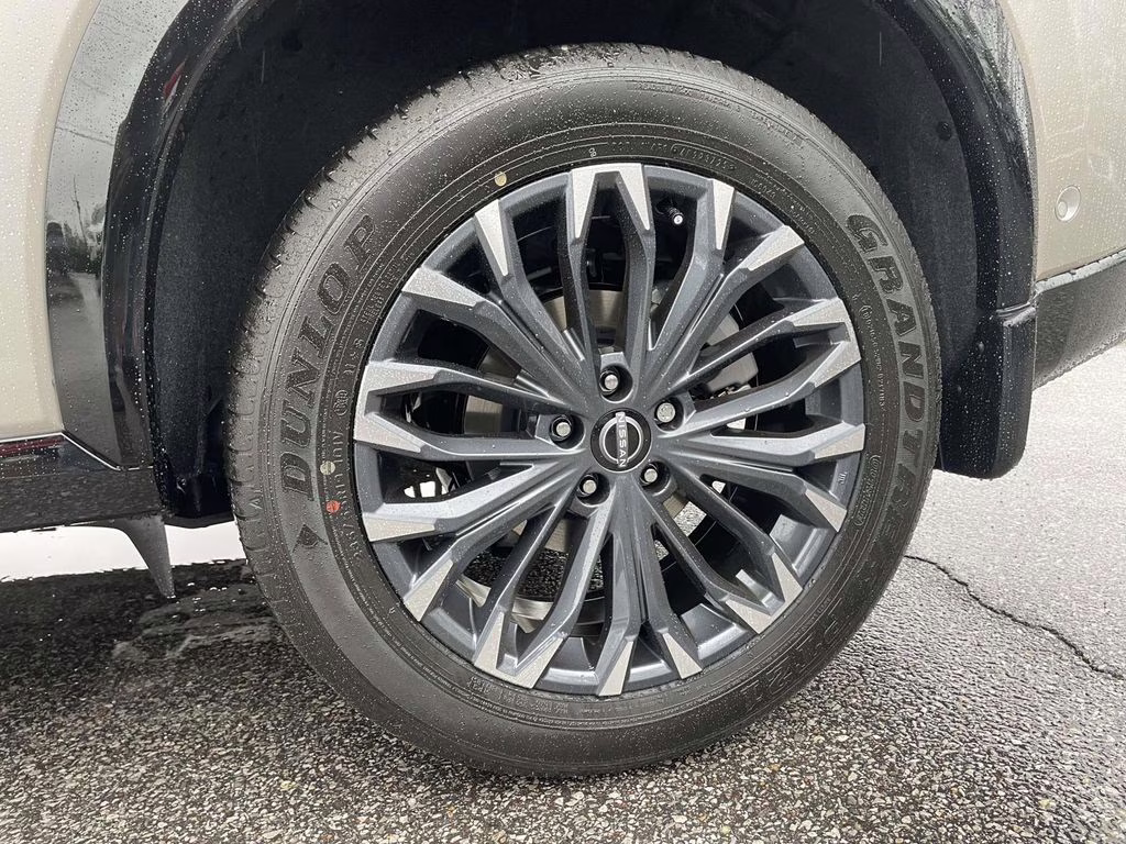 2026 Champagne Silver Metallic Nissan Rogue Platinum AWD SUV