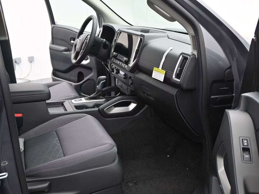 2026 Gun Metallic Nissan Frontier SV 4X4 Truck