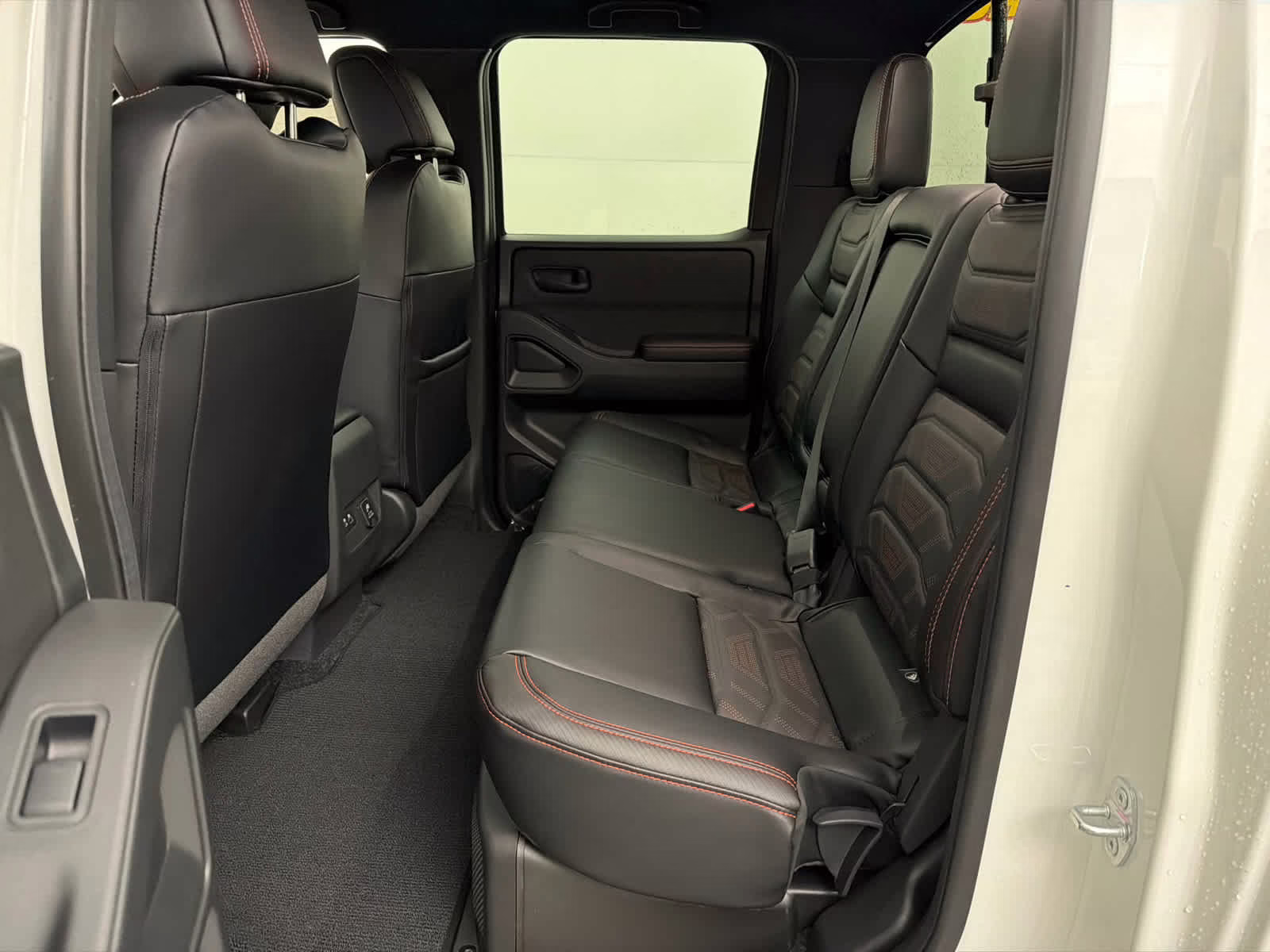 2026 Glacier White Nissan Frontier PRO-4X w/R Package 4X4 Truck