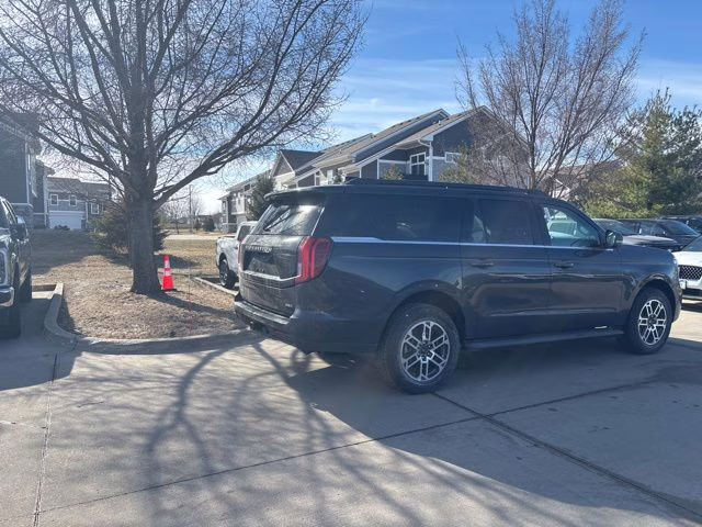 2026 Dark Matter Gray Metallic Ford Expedition Max Active 4X4 SUV