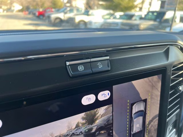 2026 Avalanche Ford Super Duty F-250 SRW Lariat 4X4 Truck