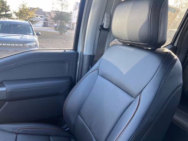 2026 Avalanche Ford Super Duty F-250 SRW Lariat 4X4 Truck