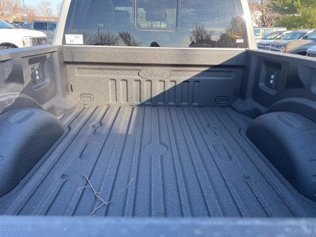 2026 Avalanche Ford Super Duty F-250 SRW Lariat 4X4 Truck