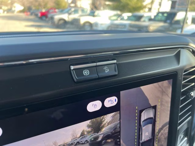 2026 Avalanche Ford Super Duty F-250 SRW Lariat 4X4 Truck