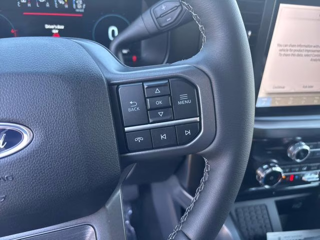 2026 Avalanche Ford Super Duty F-350 SRW Lariat 4X4 Truck