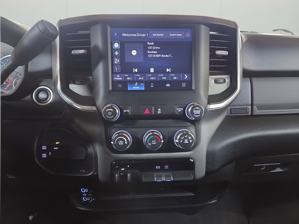 2024 Bright White Clearcoat Ram 3500 Big Horn 4X4 Truck