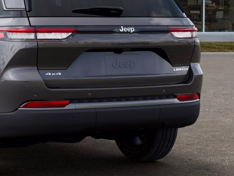 2026 Baltic Gray Metallic Clearcoat Jeep Grand Cherokee Limited 4X4 SUV