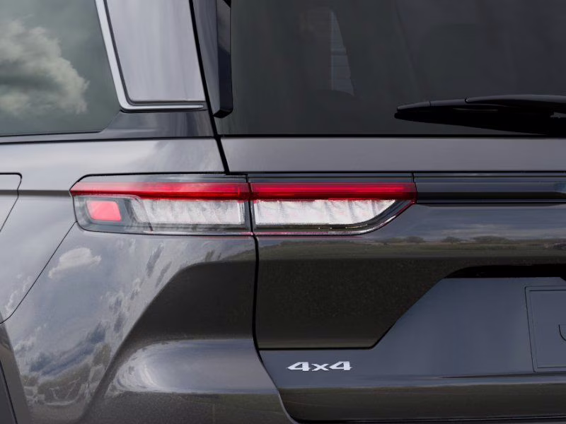 2026 Baltic Gray Metallic Clearcoat Jeep Grand Cherokee Limited 4X4 SUV