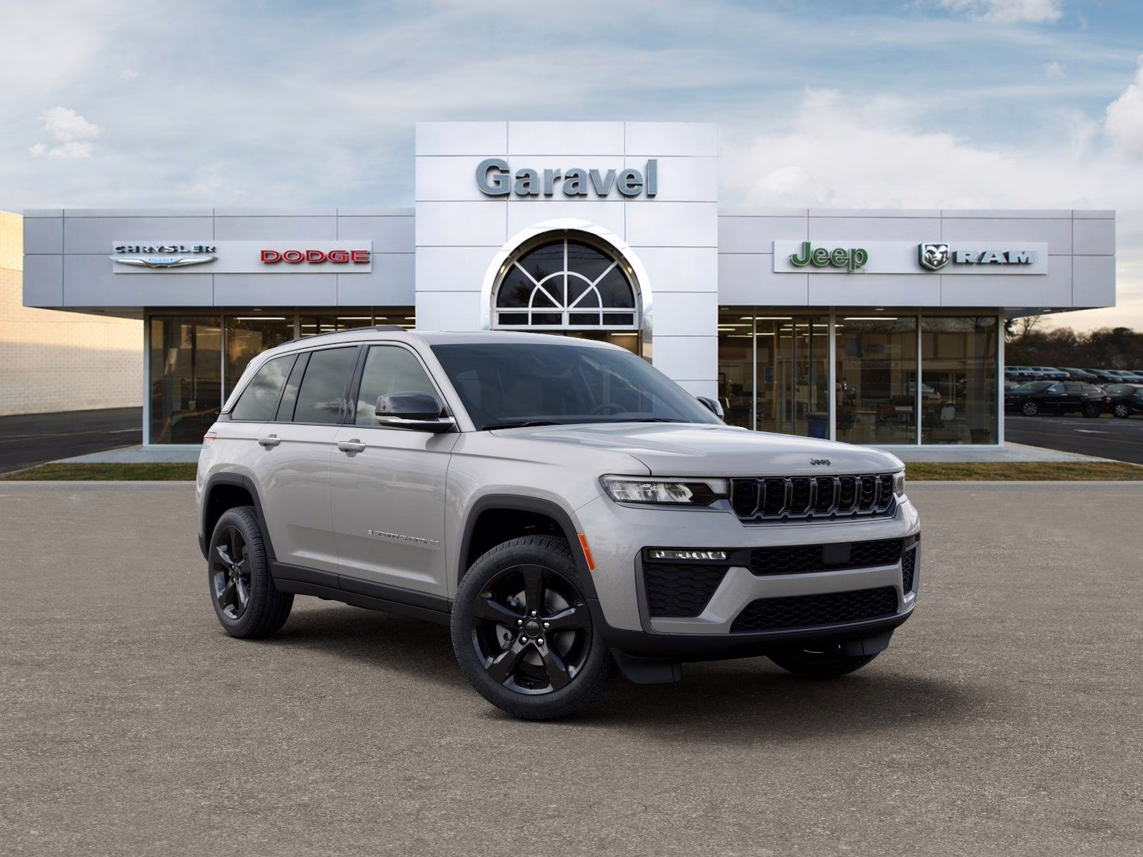 2026 Silver Zynith Jeep Grand Cherokee Limited 4X4 SUV