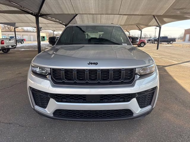 2026 Silver Jeep Grand Cherokee Altitude 4X4 SUV