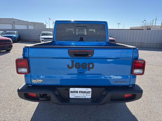 2026 Blue Pearl Jeep Gladiator Sahara 4X4 Truck