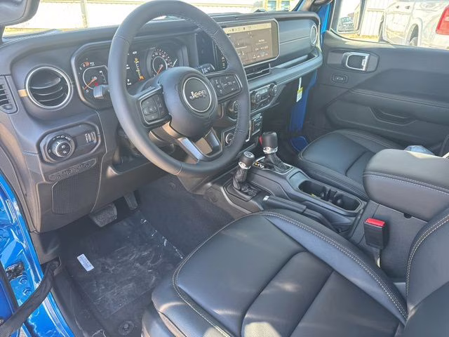 2026 Blue Pearl Jeep Gladiator Sahara 4X4 Truck