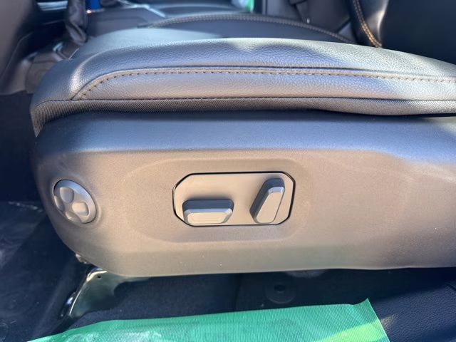 2026 Blue Pearl Jeep Gladiator Sahara 4X4 Truck