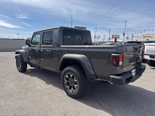 2026 Crystal Metallic Jeep Gladiator Sahara 4X4 Truck