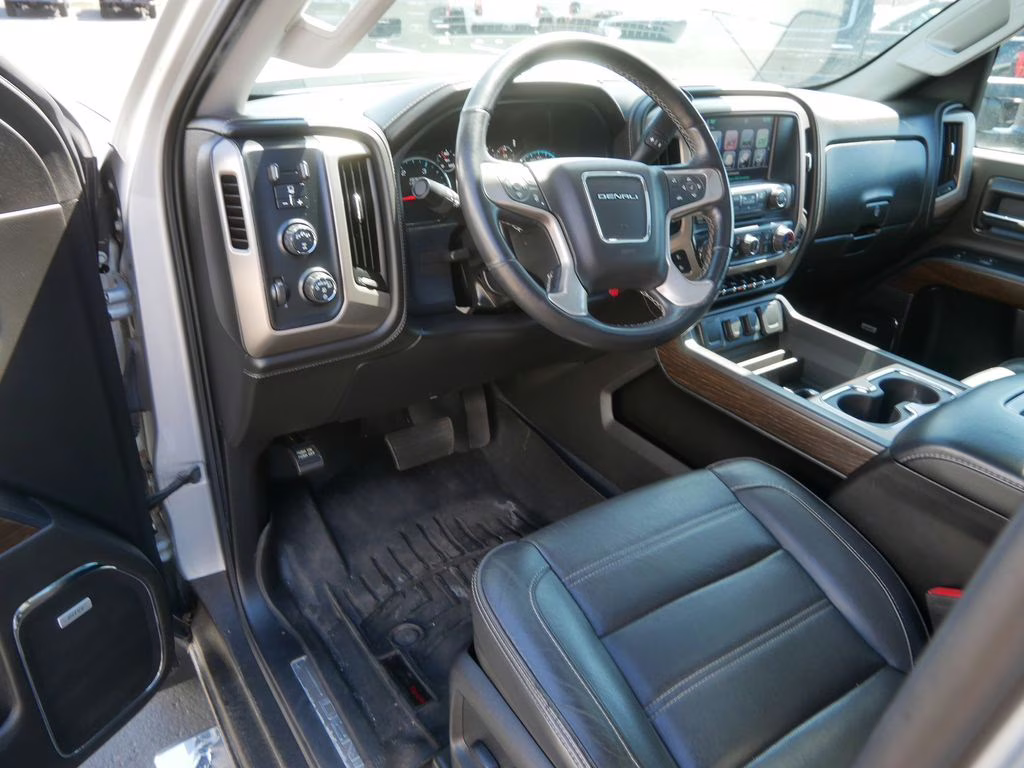 2019 Quicksilver Metallic GMC Sierra 2500HD Denali 4X4 Truck