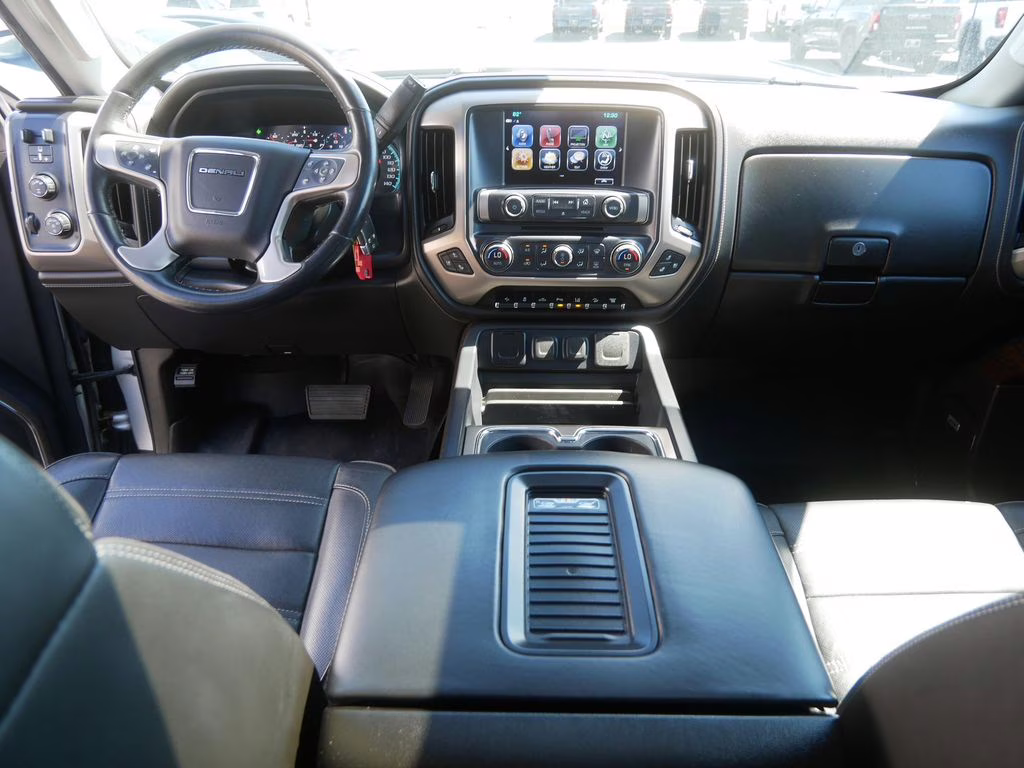 2019 Quicksilver Metallic GMC Sierra 2500HD Denali 4X4 Truck