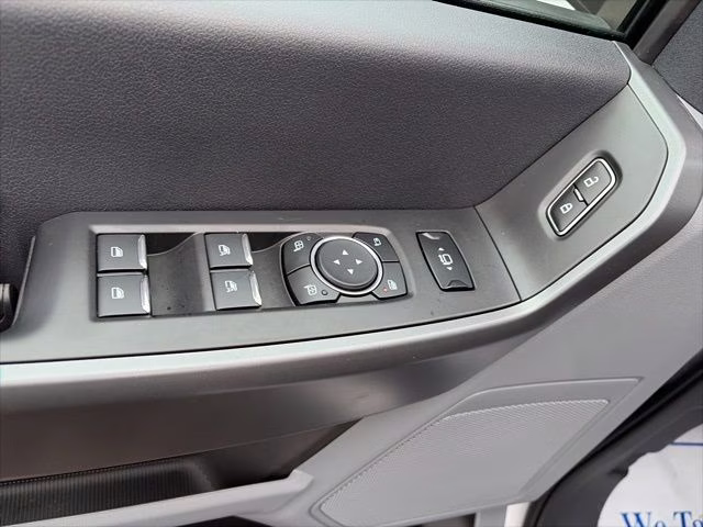 2026 Oxford White Ford Super Duty F-350 SRW XLT 4X4 Truck