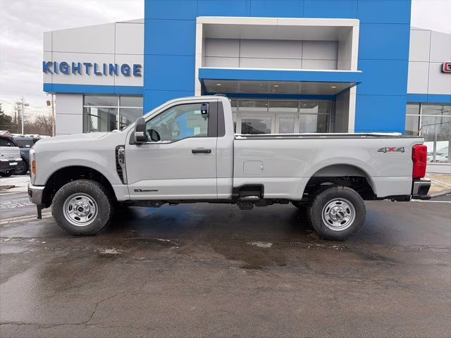 2026 Avalanche Ford Super Duty F-250 SRW XL 4X4 Truck