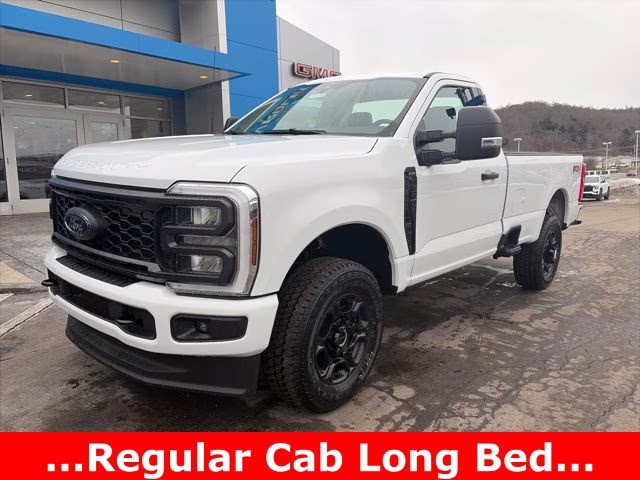 2026 Oxford White Ford Super Duty F-350 SRW XL 4X4 Truck