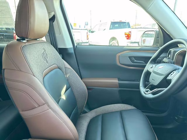 2025 Azure Gray Metallic Ford Bronco Sport Outer Banks 4X4 SUV