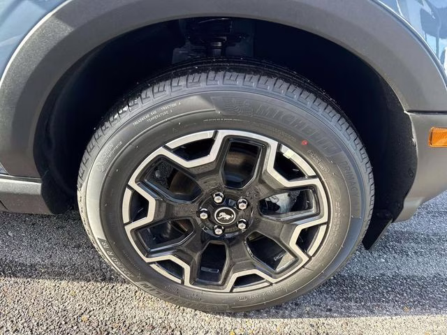 2025 Azure Gray Metallic Ford Bronco Sport Outer Banks 4X4 SUV