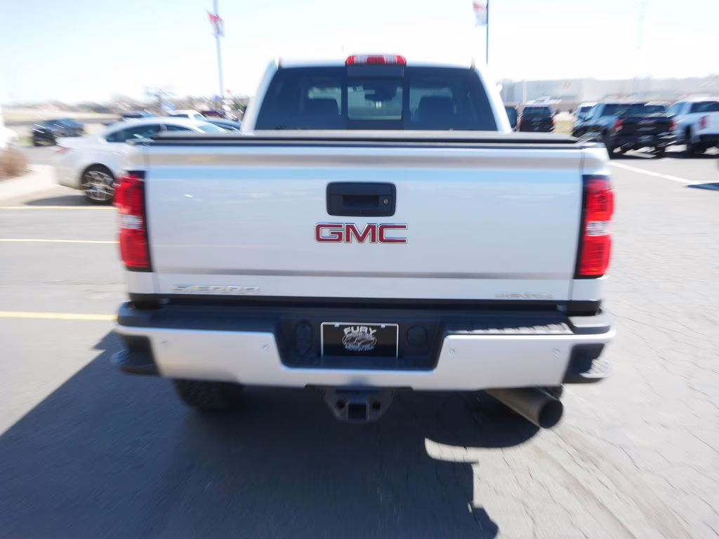 2019 Quicksilver Metallic GMC Sierra 2500HD Denali 4X4 Truck