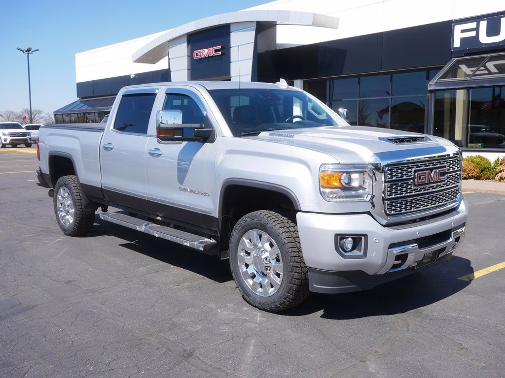 2019 Quicksilver Metallic GMC Sierra 2500HD Denali 4X4 Truck