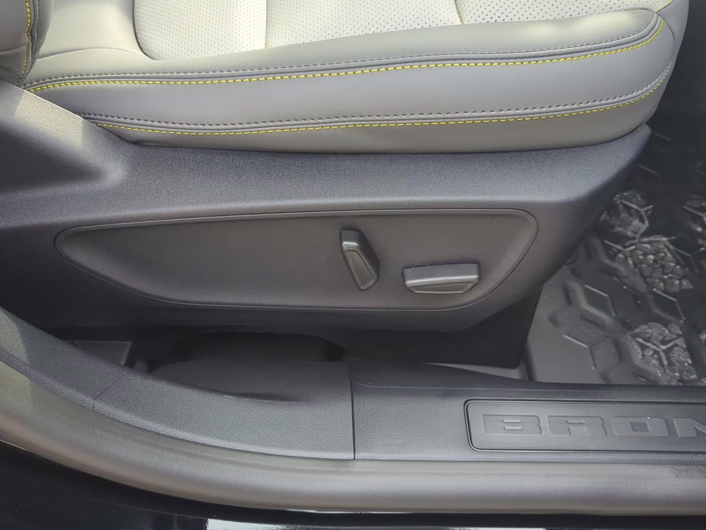 2025 Shadow Black Ford Bronco Sport Badlands 4X4 SUV