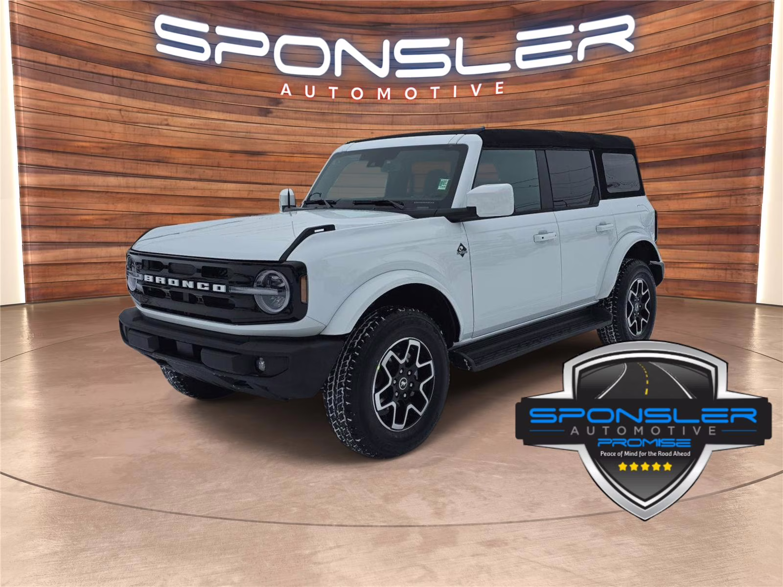 2025 Oxford White Ford Bronco Outer Banks 4X4 SUV