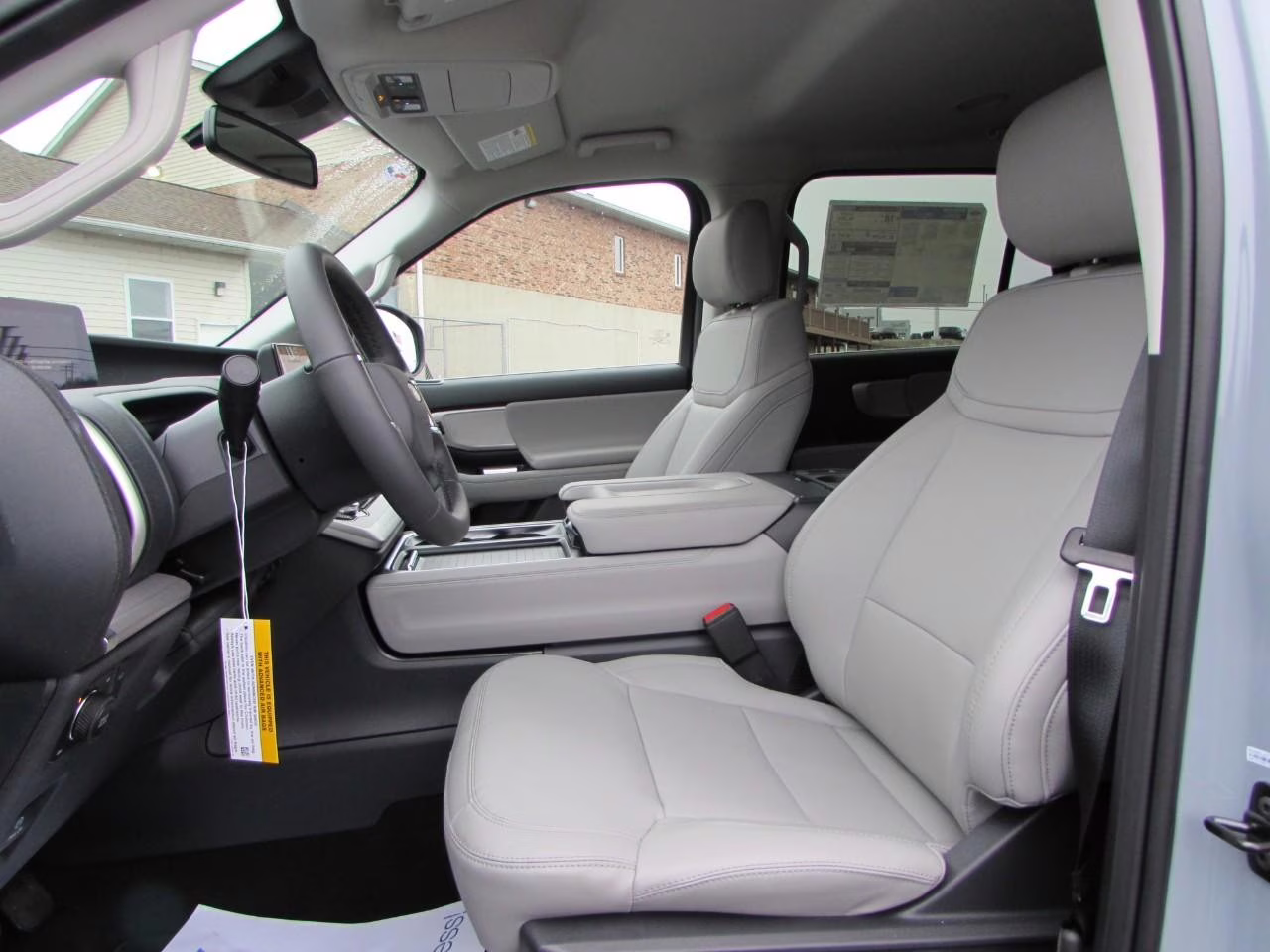 2026 Glacier Gray Metallic Tri-Coat Ford Expedition Active 4X4 SUV