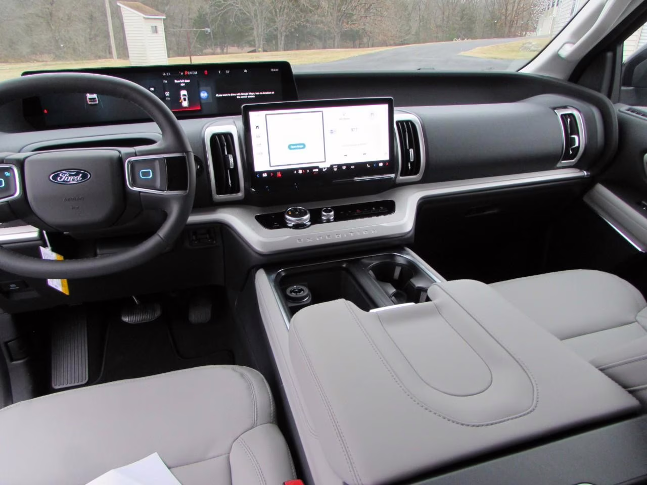 2026 Glacier Gray Metallic Tri-Coat Ford Expedition Active 4X4 SUV