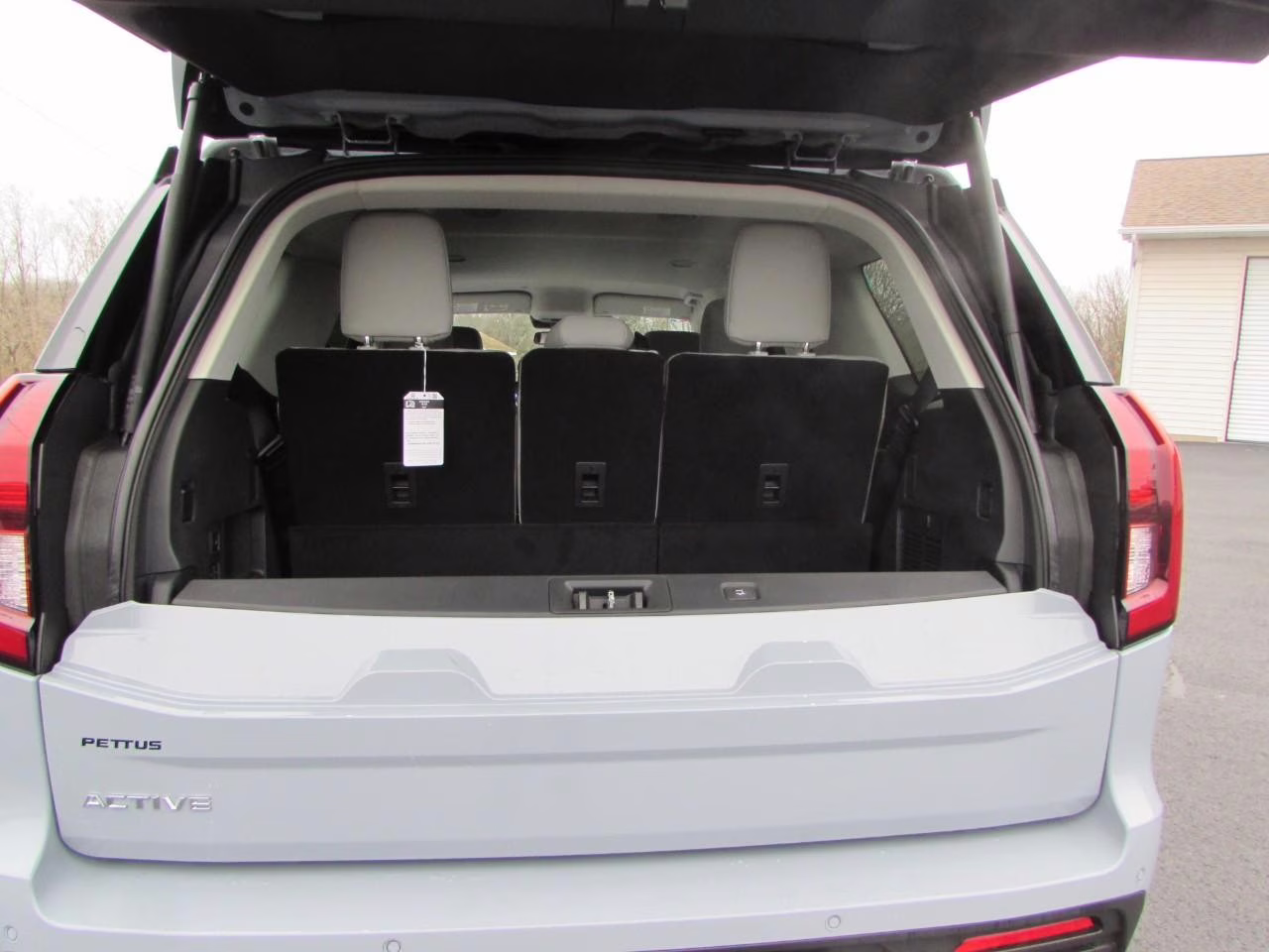 2026 Glacier Gray Metallic Tri-Coat Ford Expedition Active 4X4 SUV