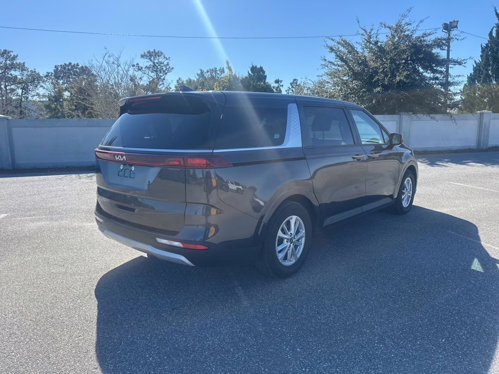 2024 Panthera Metal Kia Carnival LX FWD Van