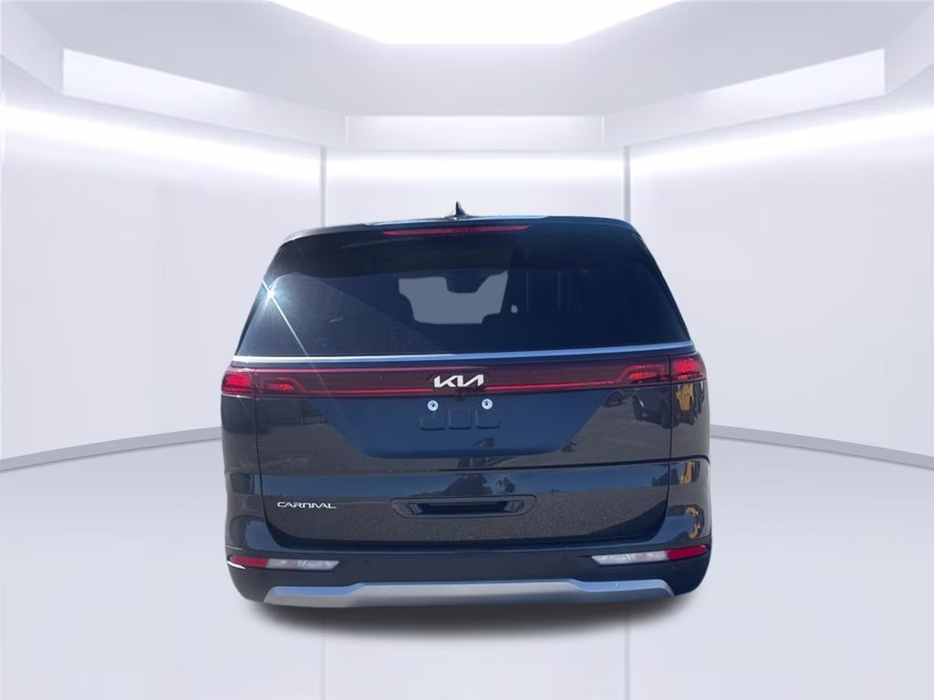 2024 Panthera Metal Kia Carnival LX FWD Van