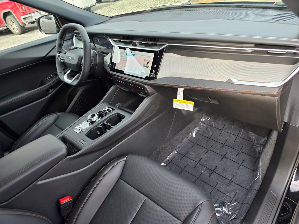 2026 Diamond Black Crystal Pearlcoat Jeep Cherokee Limited 4X4 SUV