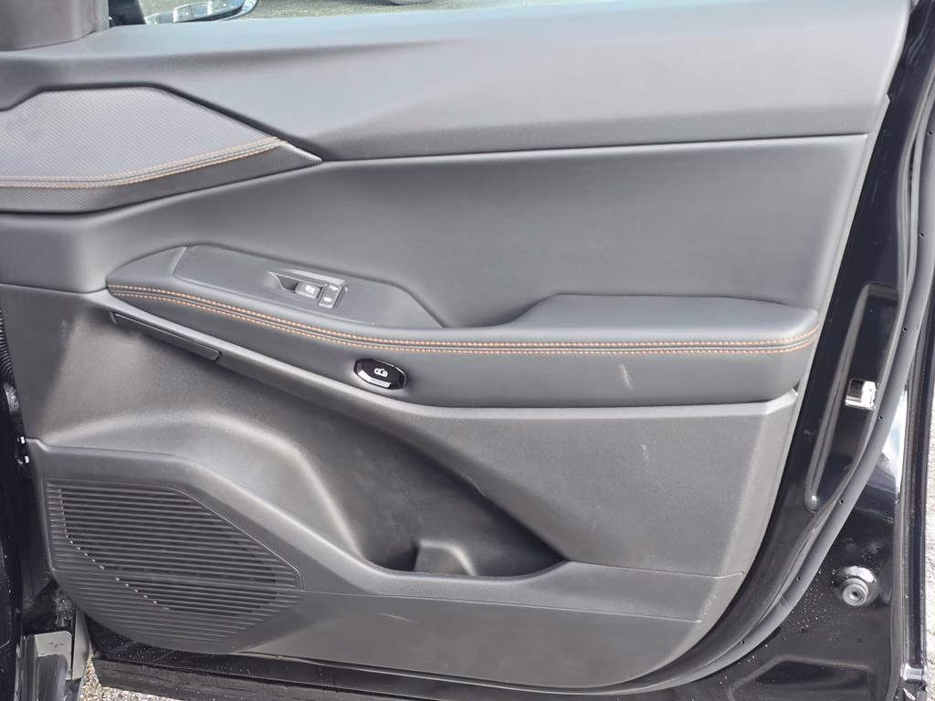 2026 Diamond Black Crystal Pearlcoat Jeep Cherokee Limited 4X4 SUV