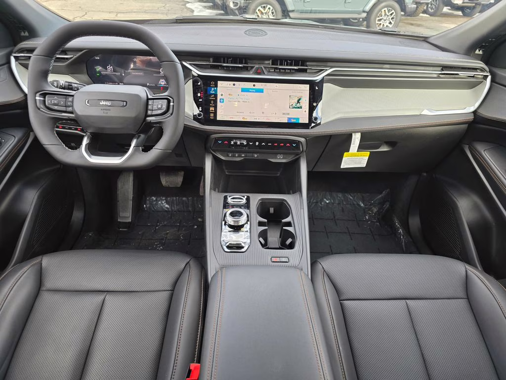 2026 Diamond Black Crystal Pearlcoat Jeep Cherokee Limited 4X4 SUV