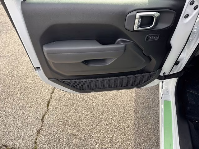 2026 Bright White Clearcoat Jeep Wrangler Sport 4X4 Convertible