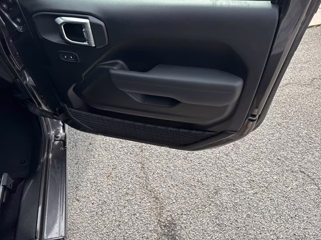 2026 Granite Crystal Metallic Clearcoat Jeep Wrangler Sport 4X4 Convertible