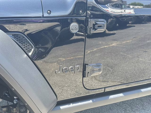 2026 black clearcoat Jeep Wrangler Willys 4X4 Convertible