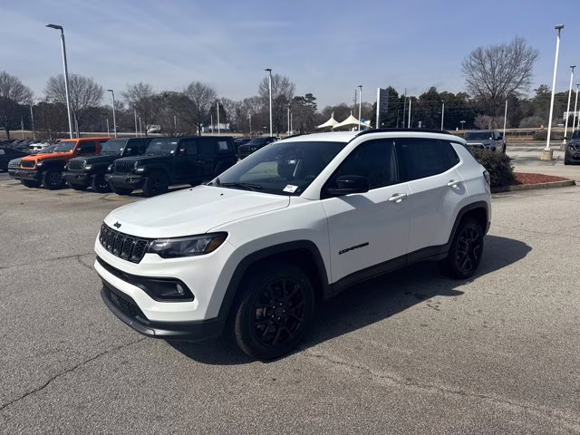 2026 bright white clearcoat Jeep Compass Latitude Altitude 4X4 SUV