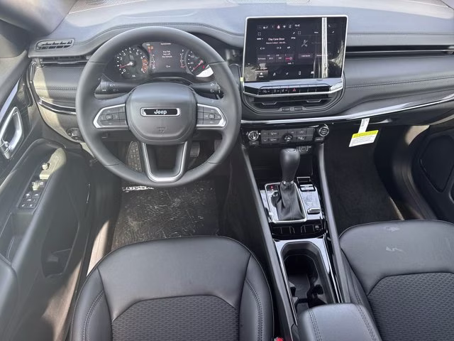 2026 Bright White Clearcoat Jeep Compass Latitude Altitude 4X4 SUV