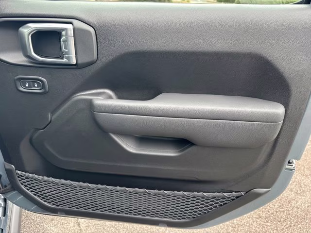 2026 Anvil Clearcoat Jeep Wrangler Willys 4X4 Convertible