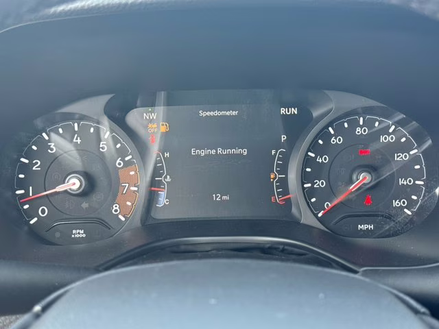 2026 bright white clearcoat Jeep Compass Latitude Altitude 4X4 SUV