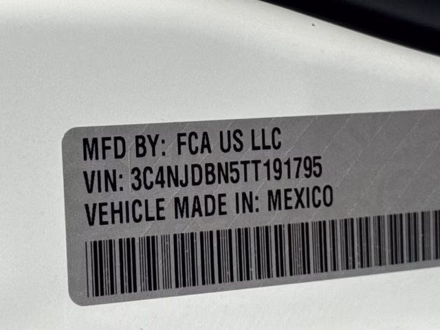 2026 Bright White Clearcoat Jeep Compass Latitude Altitude 4X4 SUV