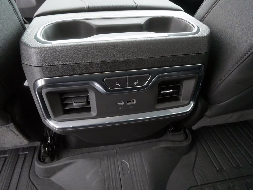 2026 Onyx Black GMC Sierra 3500HD SLT 4X4 Truck