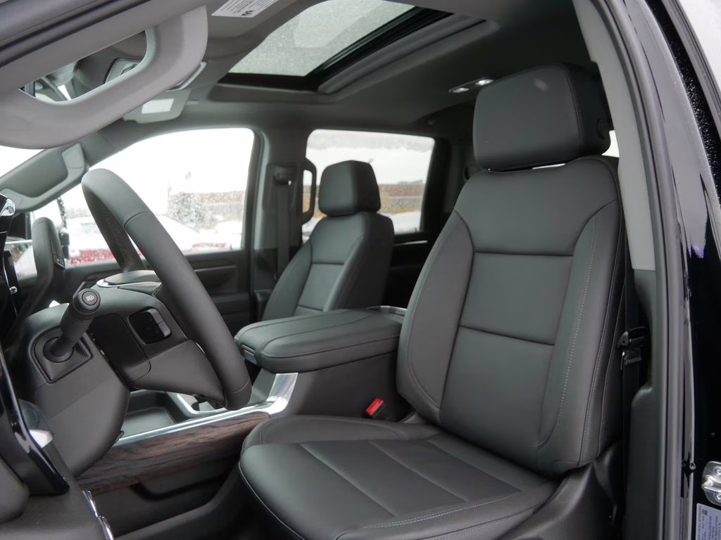 2026 Onyx Black GMC Sierra 3500HD SLT 4X4 Truck