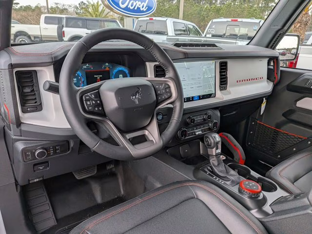 2025 Oxford White Ford Bronco Stroppe Edition 4X4 Convertible