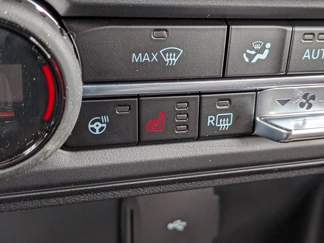 2025 Oxford White Ford Bronco Stroppe Edition 4X4 Convertible