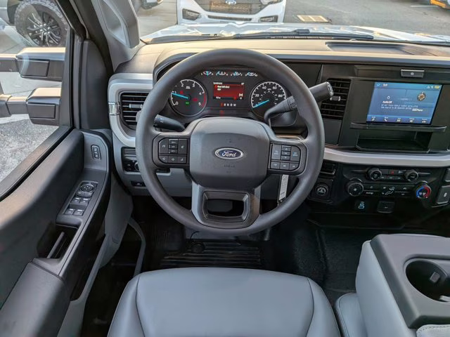 2026 Oxford White Ford Super Duty F-250 SRW XL RWD Truck